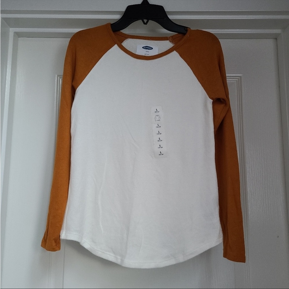 Old Navy top.